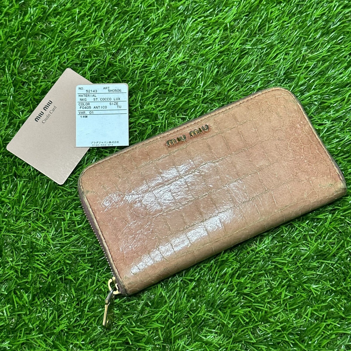 MIU MIU Crocodile Embossed Leather Zip Long Wallet Light Pink