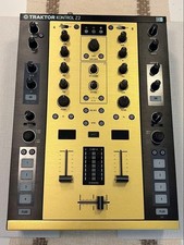 Native Instruments Traktor Kontrol Z2 Gold DJ Mixer Controller Japan O7097