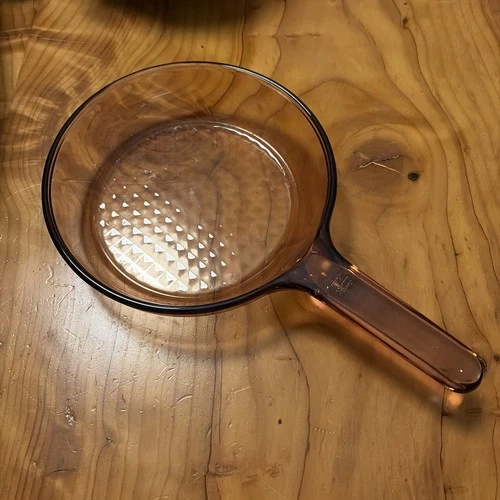 Visions Corning Ware Amber Glass Frying Pan Waffle Bottom France 7" Vintage