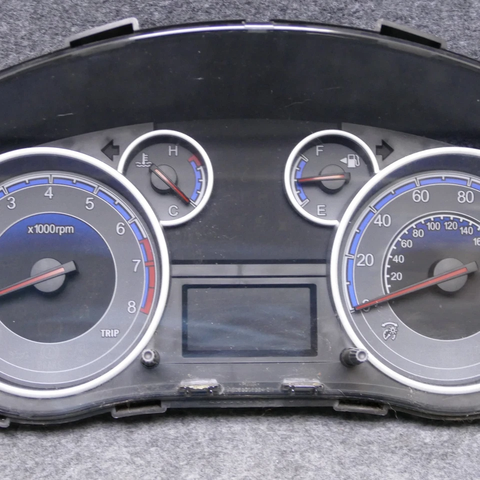 2011 Suzuki SX4 2.0 автоматический приборной панели датчики Speedo 190K OEM 78313 - Изображение 3 из 4