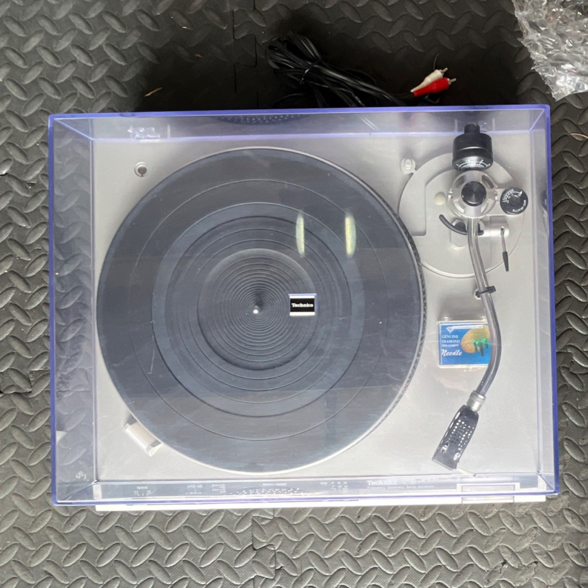 Technics SL-B3 Automatic Belt Drive Turntable w/ Genuine Diamond