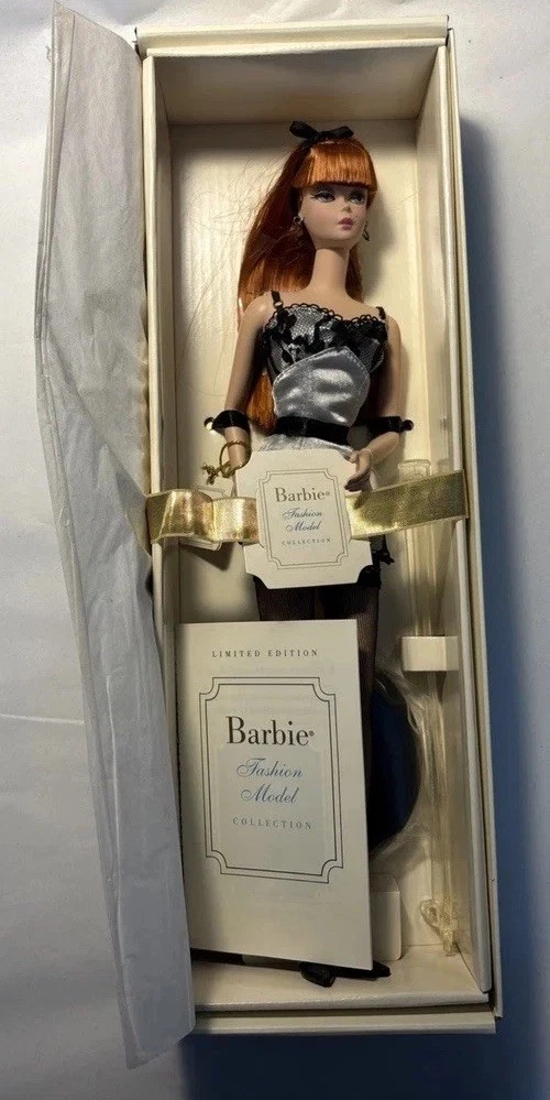 Mattel 2002 Year Manufactured Barbie Dolls & Doll Playsets without