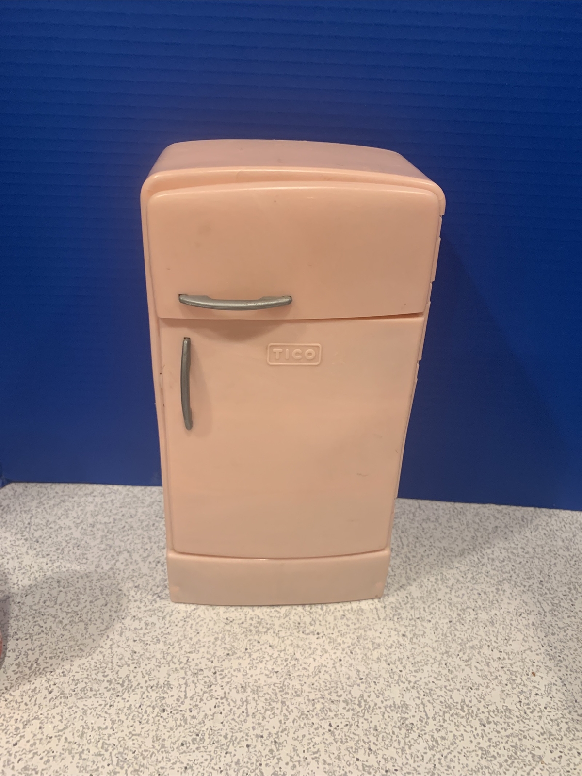 Vintage Tico Toys Little Miss Housekeeper Kitchen Set StoveOven