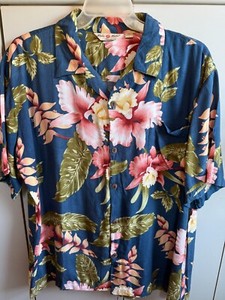 Hula Hula  Mens Large  Hibiscus Feather Heliconia  on Blue/Nice