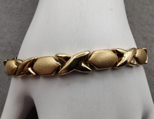 Estate Italian 14K Yellow Gold Smooth  Matte Hugs  Kisses XO Link Bracelet 8"