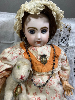 Antique Tete Jumeau Size 4 Doll 13