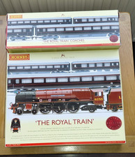 Hornby R2370 'The Royal Train' train pack & R4197 coach pack perfect condition