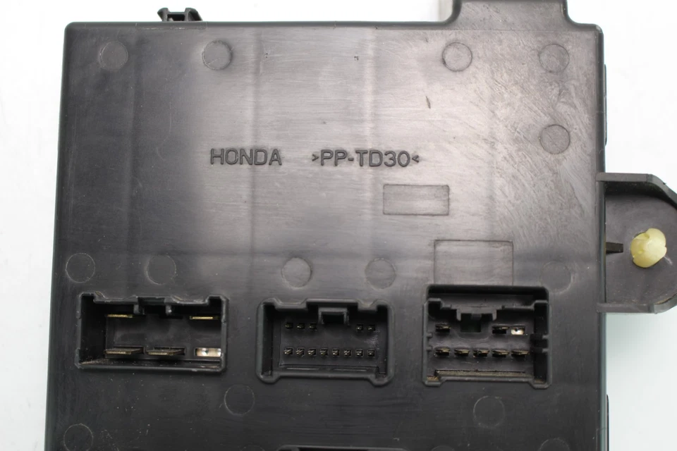 2005-2007 HONDA ODYSSEY FUSE BOX CONTROL MODULE OEM, 3822ASHJA000 - Image 2 of 4
