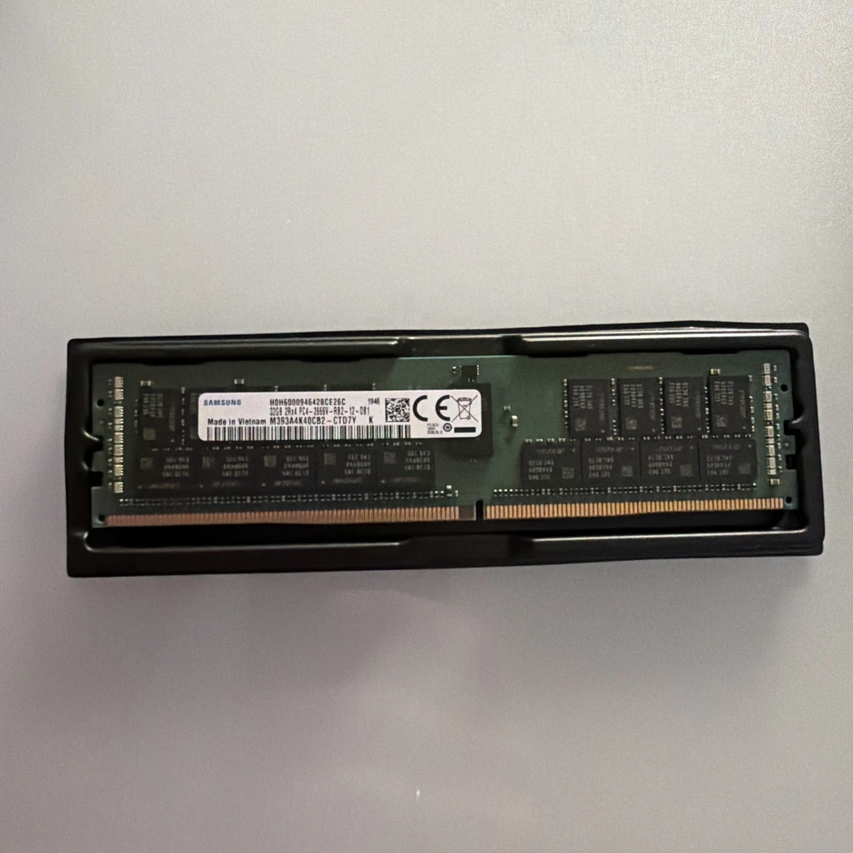 Preços baixos em PC4-21300 (DDR4-2666) velocidade de Barramento de