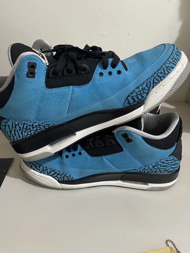 Talla 9.5 - Air Jordan 3 Retro Azul Polvo Negro Gamuza Foto 4 de 4