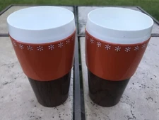 (2) Vintage Woodhue Thermoware Tumblers Insulated Stackable MCM-htr