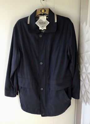 BNWT Kingston Mens Coat, Mac, Teflon Coated, Navy Blue, Lined, Size; M