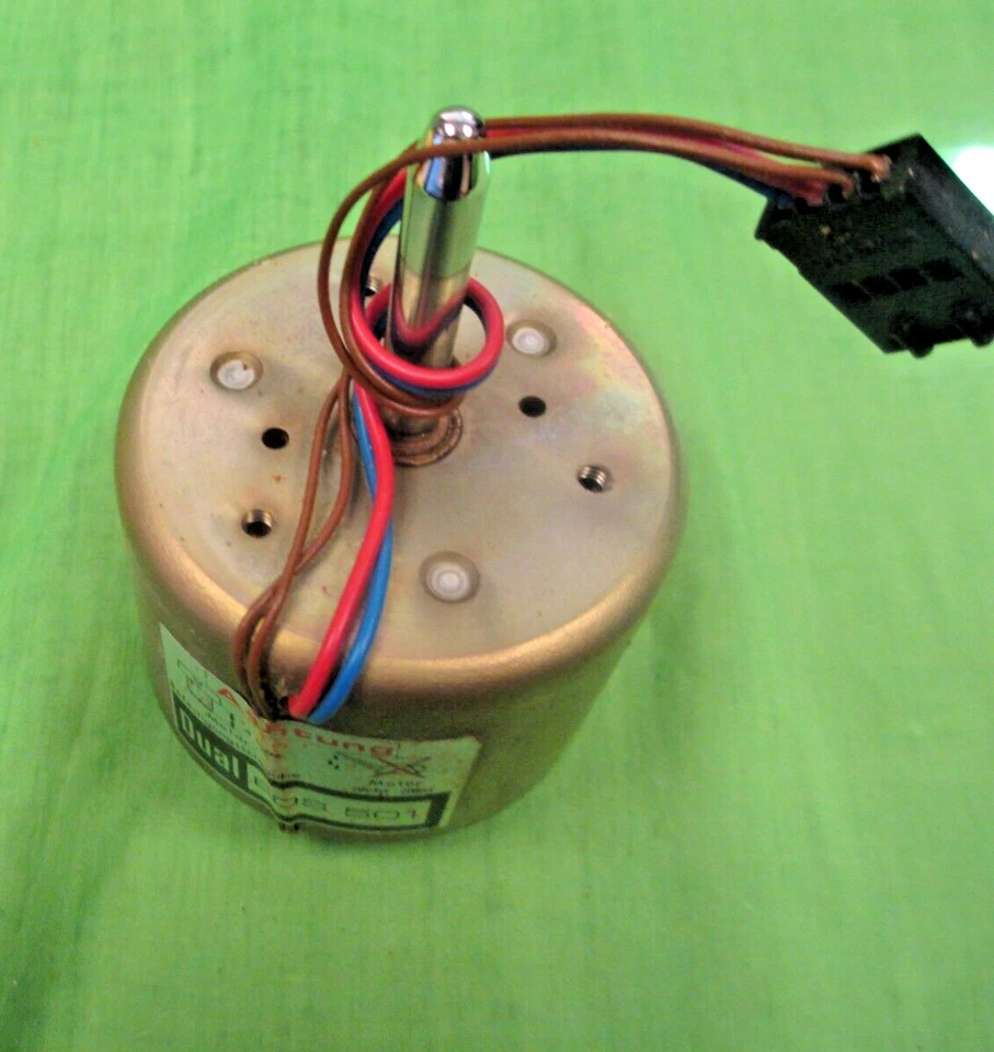 DUAL 608 & 708Q TURNTABLE MOTOR  PART # MOTOR EDS 501   NEW IN FACTORY BOX - Image 4 of 4