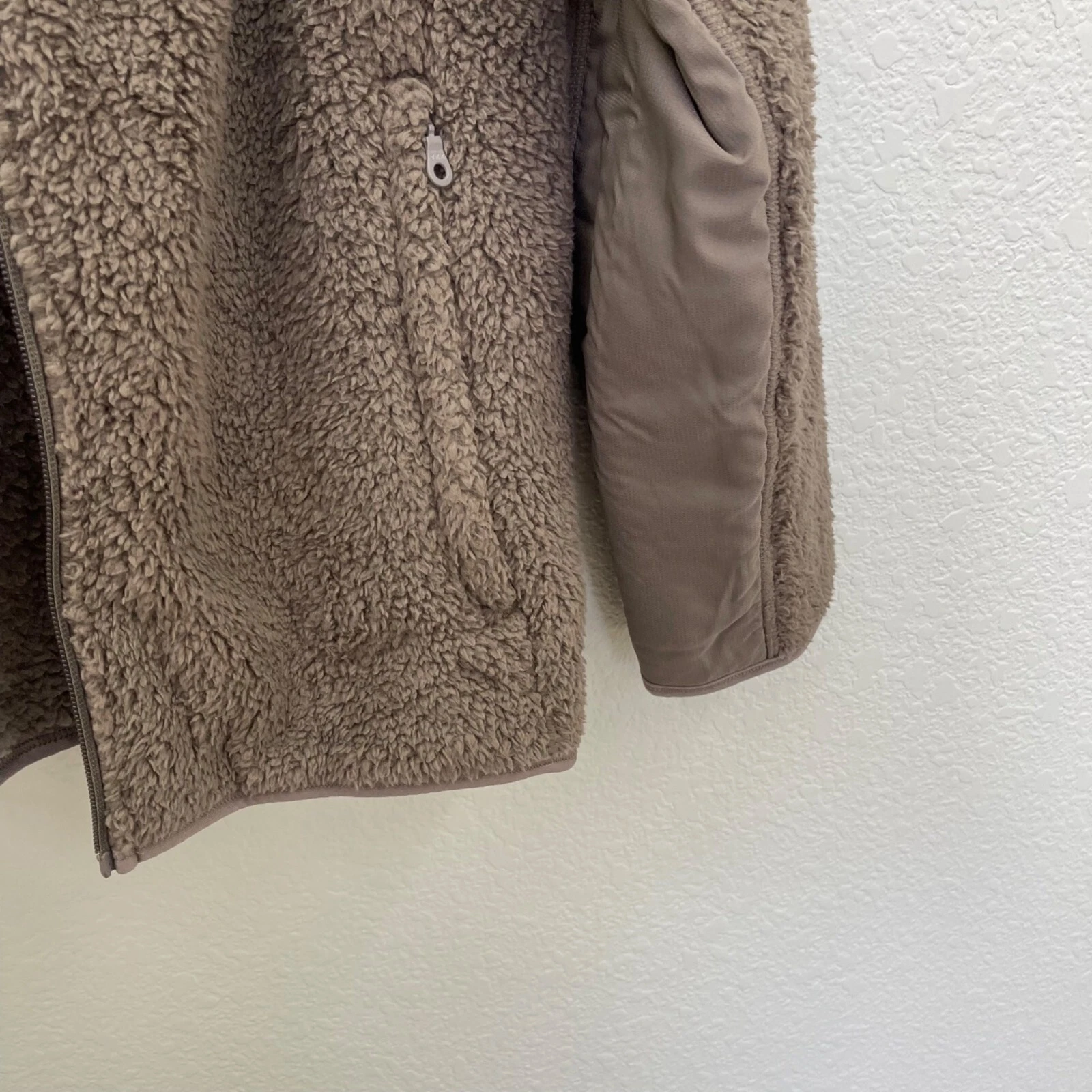 girlfriend-collective full zip hooded sherpa fleece sweatshirt