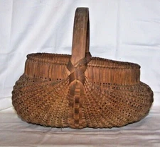 Antique Melon / Buttocks / Egg Gathering Farm Basket Splint Bentwood Handle Nice