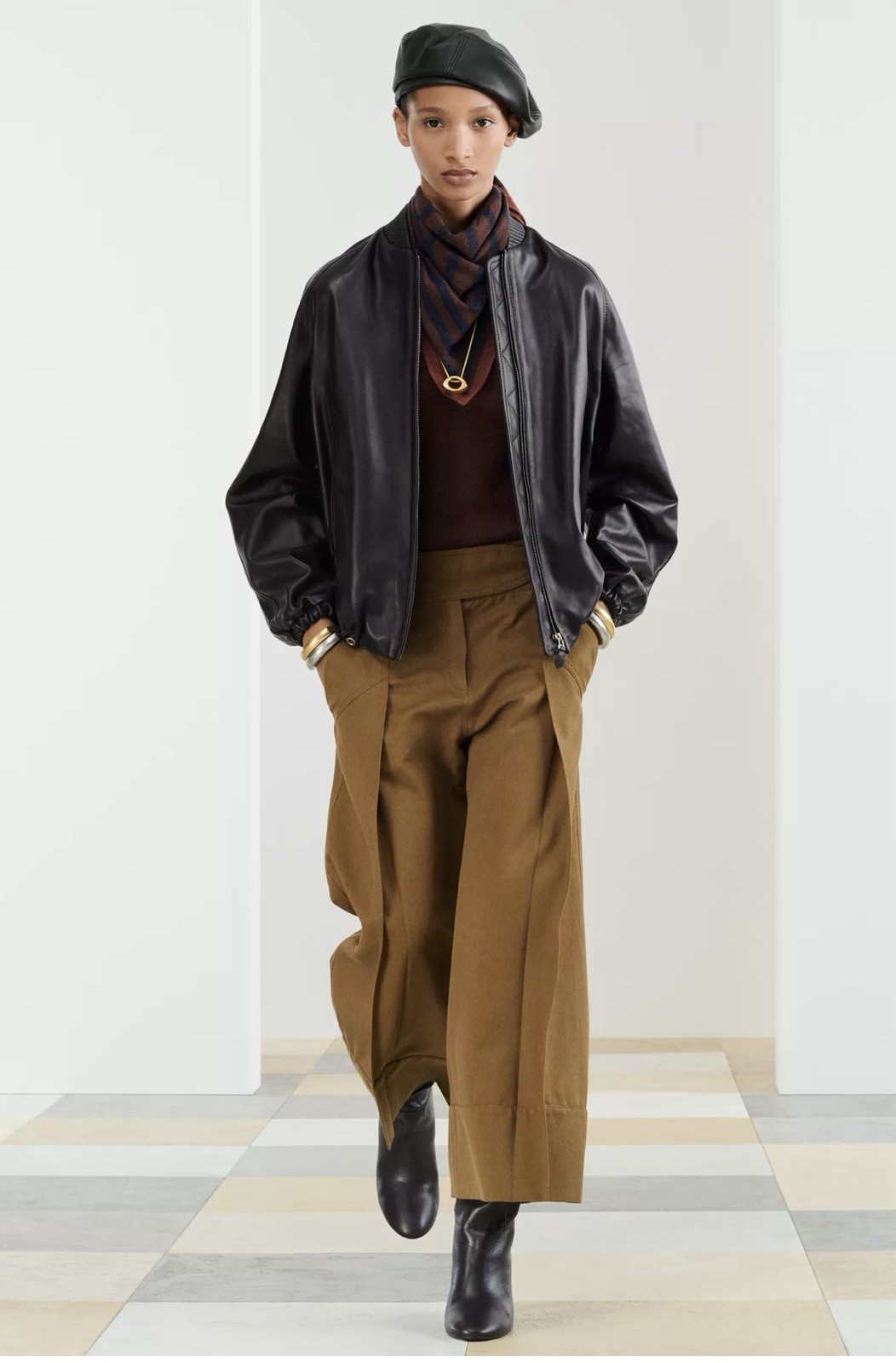 Zara SRPLS Leather Bomber Jacket(MEDIUM)