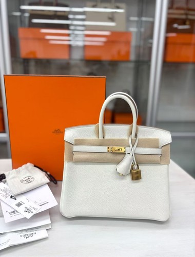 AUTH Hermès Birkin 25 Nata Togo Calfskin Leather Tote Bag Gold Hardware