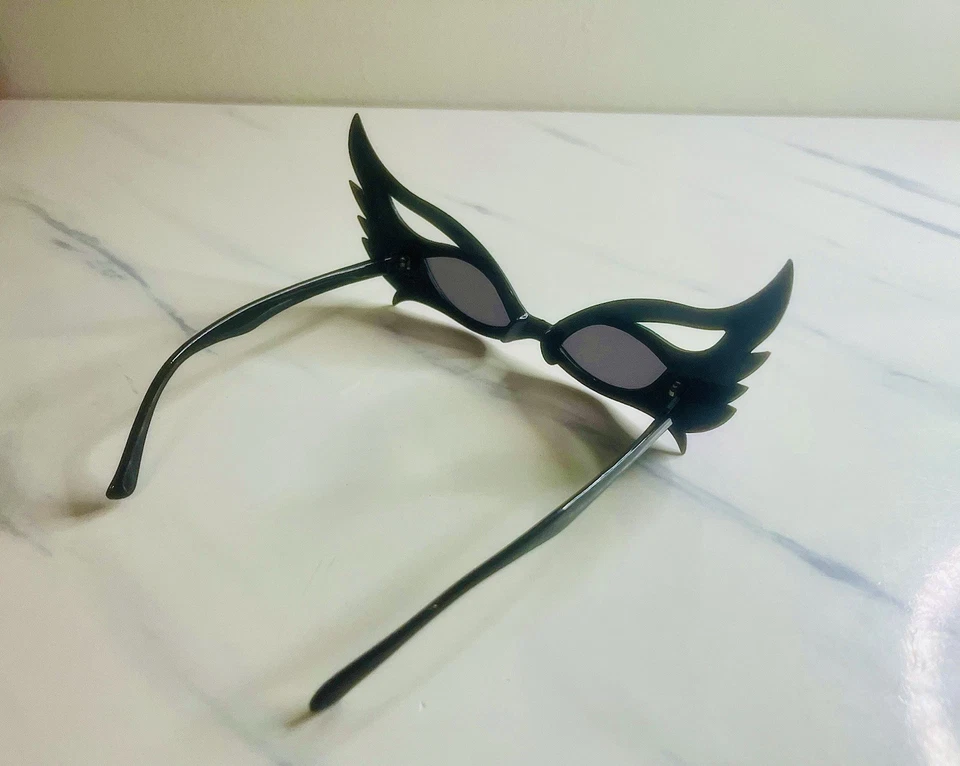 Mardi Gras Exotic Wings Party Sunglasses Green / Purple Glasses #PG 9006 - Image 3 of 4