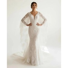 Vintage Lace Cape-Style Wedding Dress Open-Back Mermaid Long Train Bride Gowns