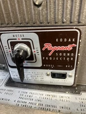 Kodak Pageant Model 8K5 16mm Sound Projector light works, needs work