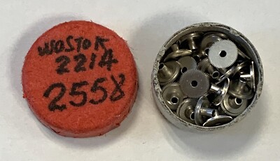 Nos New [1 X=1 Teil] Wostok 2214 Teil 2558 Ersatzteil Uhren
