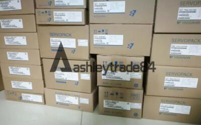 ONE NEW Yaskawa Servo Driver SGDA-01VS