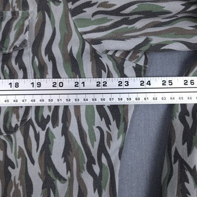 Vintage Woolrich Hunting Shirt Mens Medium Shadow Bark Camo Button