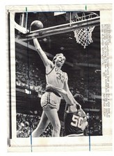 Larry Bird Boston Celtics Original 1981 UPI Laser Photo vs Philadelphia 76ers