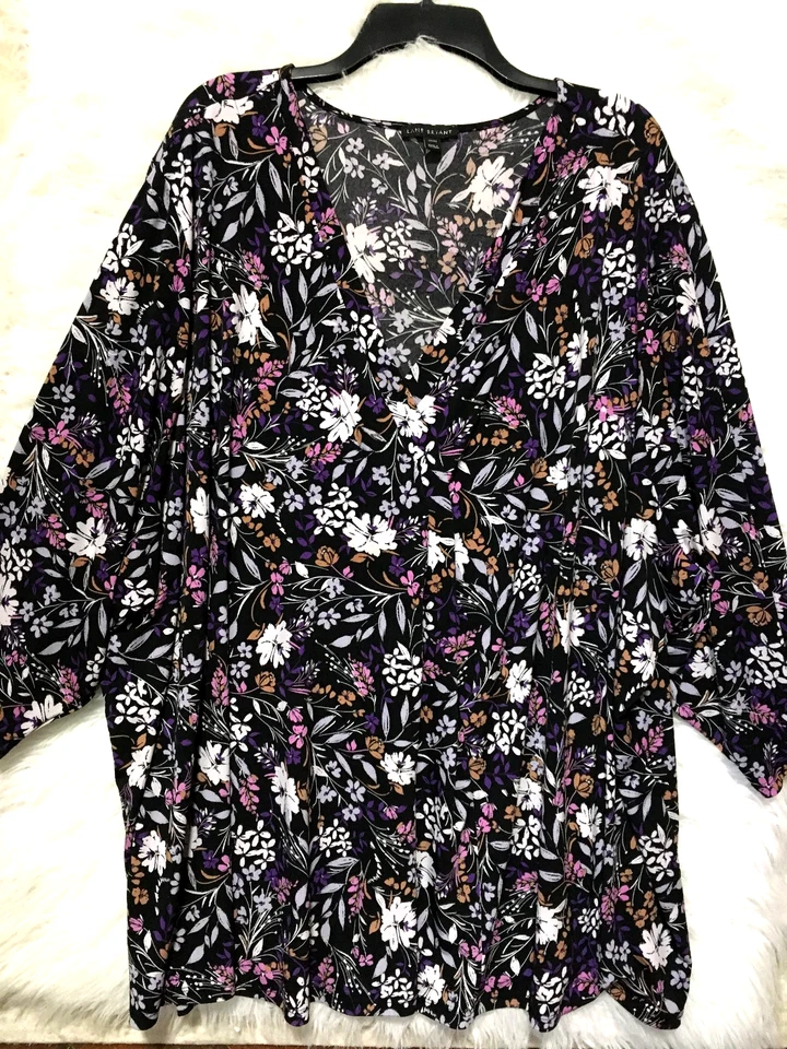 Top Lane Bryant plisado delantero floral elástico cuello en V manga 3/4 plus 38/40 Foto 4 de 4