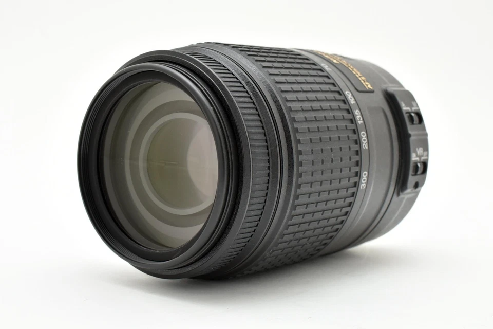 Nikon AF-S DX NIKKOR 55-300mm F/4.5-5.6 G ED VR W/Hood JP [Near Mint] #2574250A - image 2 of 4