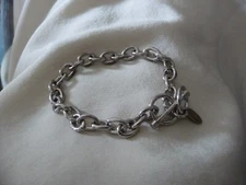 SHUTTERFLY SIGNED SILVER TONE LINK CHARM  6"L  x 1/4" W  BRACELET  #20/4