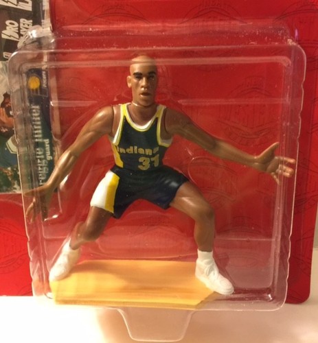 1996 Kenner Starting Lineup Reggie Miller Basketball Figure Indiana Pacers MOC - Picture 2 of 3