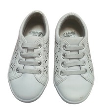 JANIE and JACK Size 8 White Leather Sneakers Casual Laces Tennis Shoes Girls