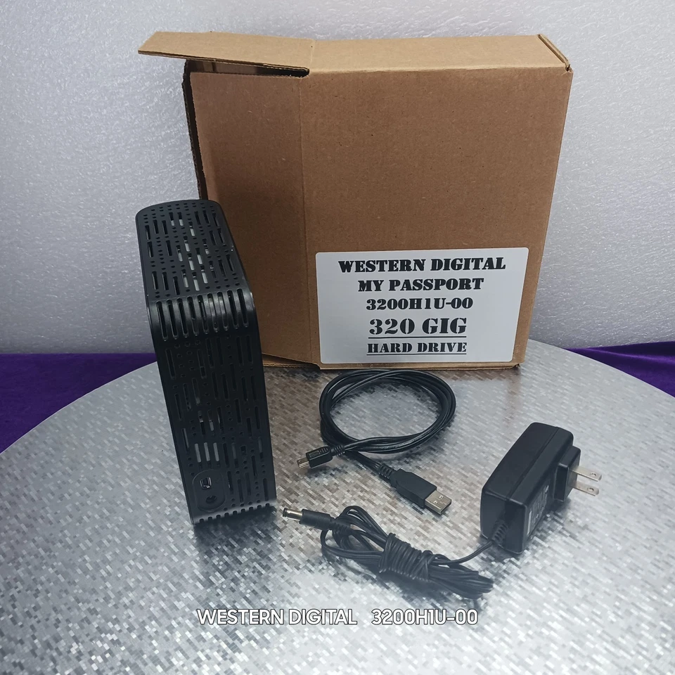 Western Digital My Passport 3200H1U-00 Hard Drive (Used) Great condition - Image 4 of 4