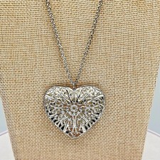 Vintage Retro Silver Tone Openwork Filigree Heart Pendant Long Chain Necklace