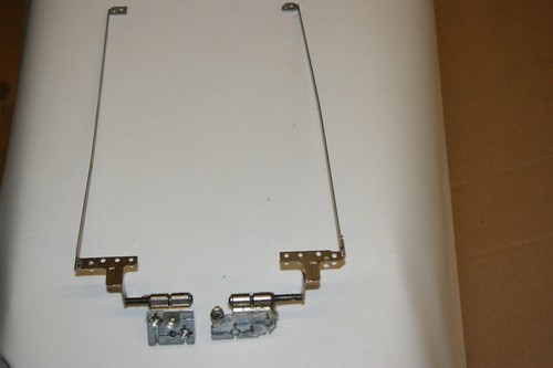 Lenovo Ideapad Y660 Displayscharniere + Leisten L + R FBKL3007010  #2180