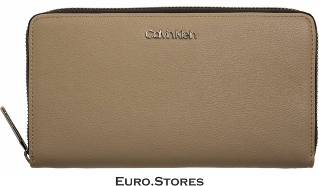 calvin klein tack shopper