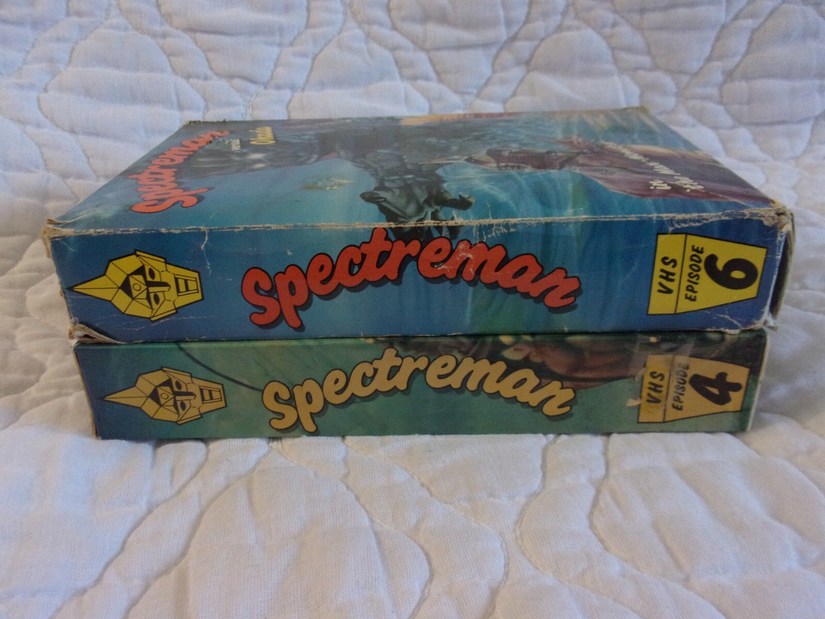 SPECTREMAN VERSUS GOKINOSAURUS + OKADA VHS LOT BIG BOX 70'S JAPAN