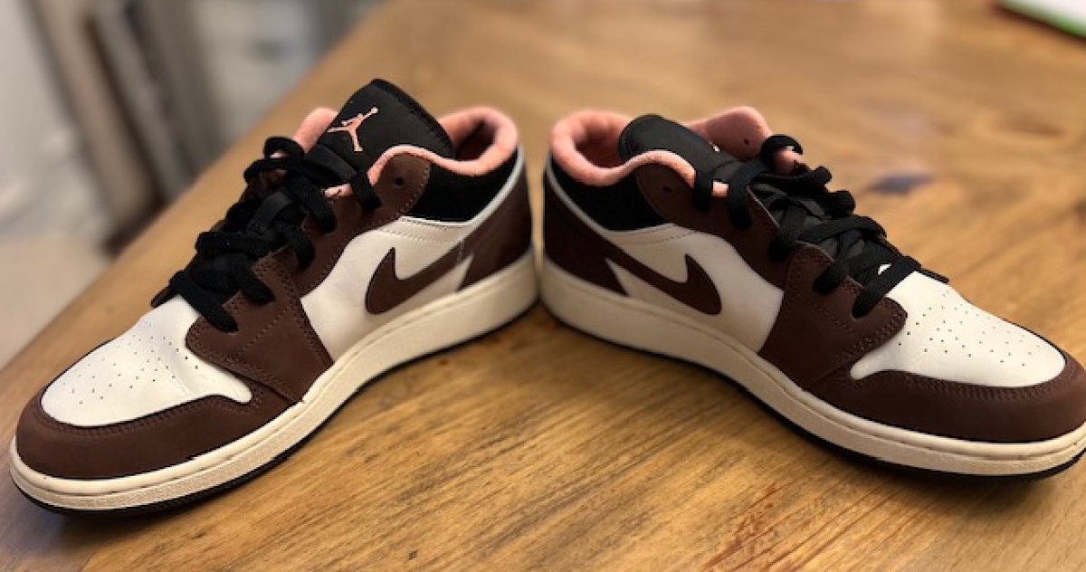 Air Jordan 1 Mocha Low 2021 (GS) - Size 7Y - Great shape w/box | eBay