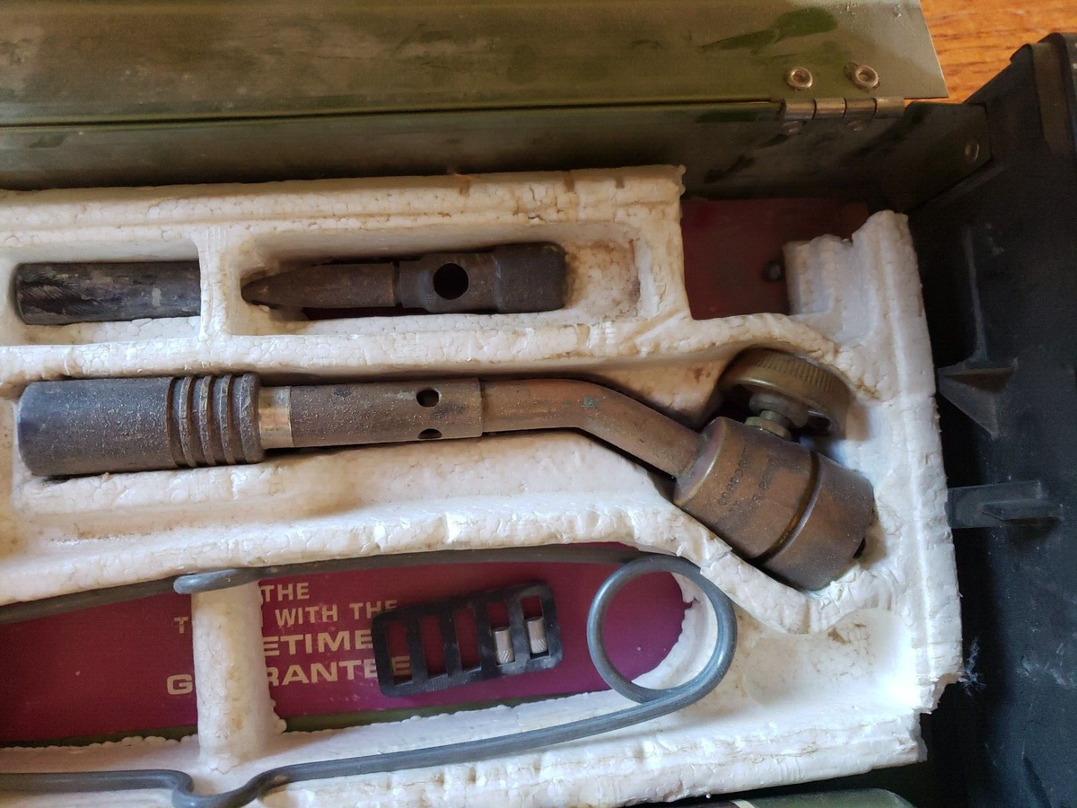 Vintage Bernz O Matic Propane Maxi Torch Kit, With Case, Model