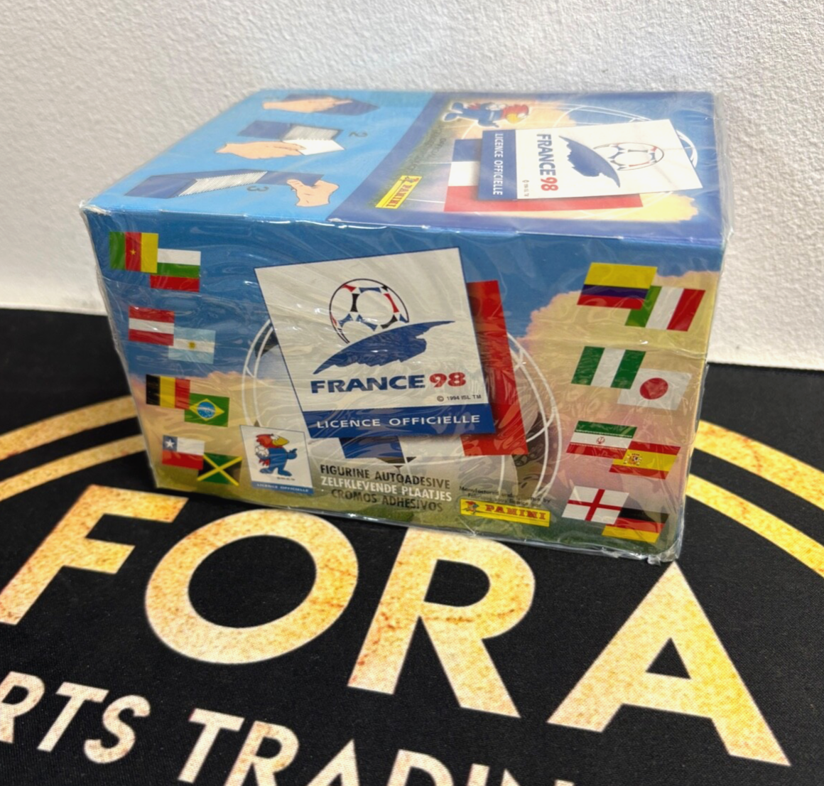 1998 Panini France 98 World Cup Sealed Box of 100 packets