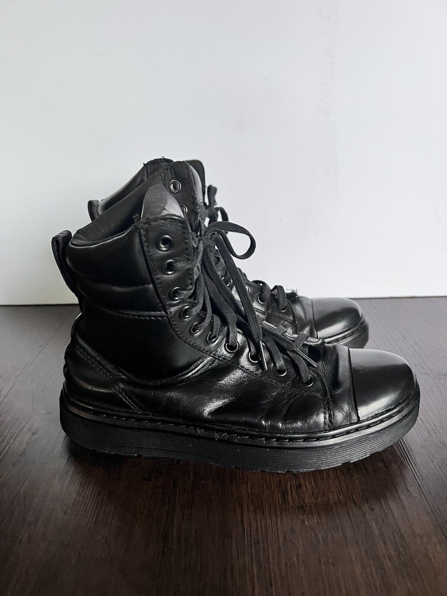 Dr. Martens KaylaWoman display picture 2