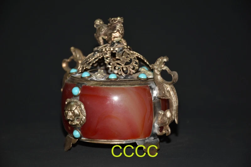 Quemador de incienso de león dragón jade rojo con incrustaciones de cobre plateado único de China Foto 4 de 4