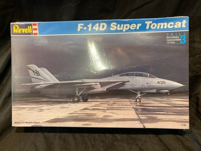 REVELL 1/48 F-14D SUPER TOMCAT  #4729 factory sealed