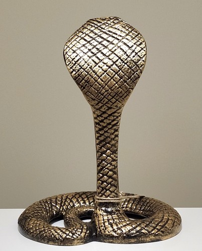AWESOME NEW BRONZE TONE METAL KING COBRA OFFICE DESKTOP FIGURINE DECOR ORNAMENT - Picture 4 of 14