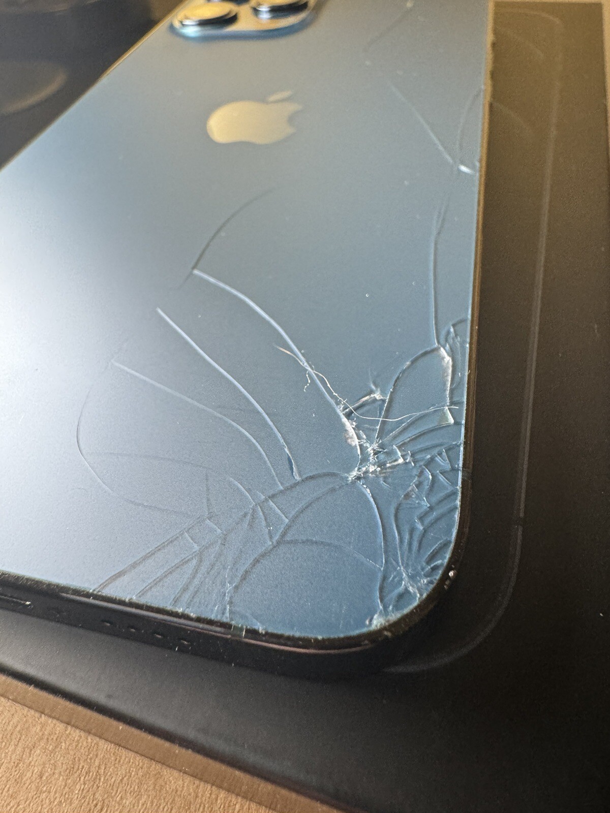 Apple iPhone 12 Pro Max, 128GB, Blue, Unlockedback Glass cracked