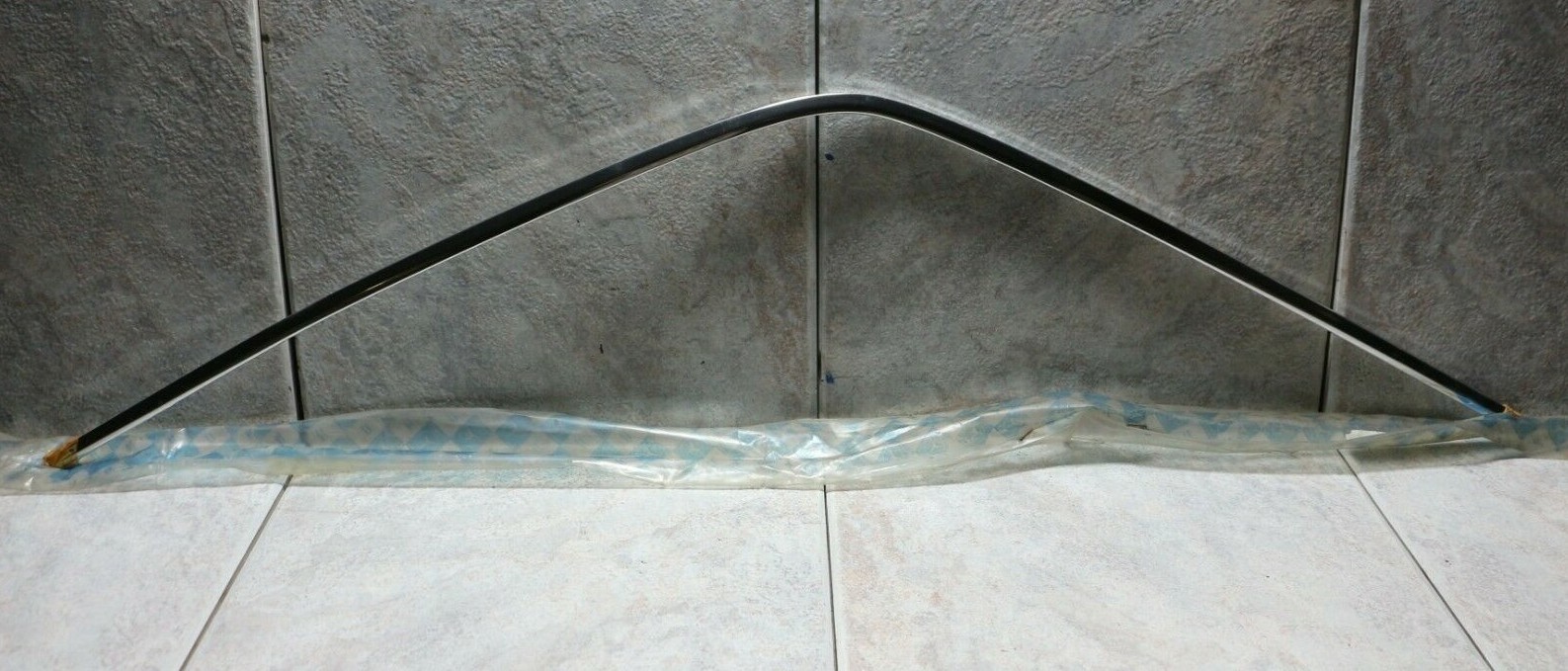 ORIGINAL Mercedes Benz S-klasse W126 Zierstab Chromleiste 