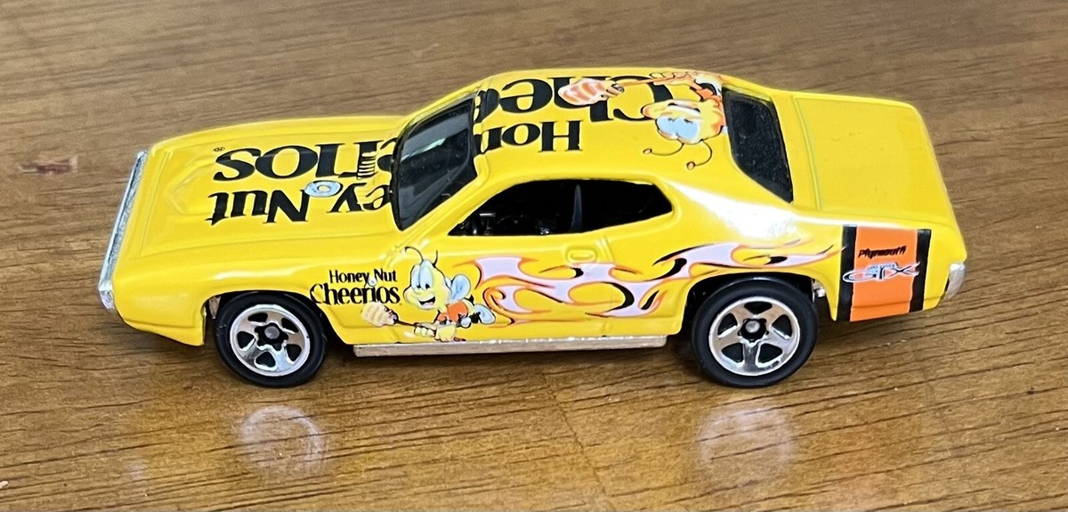 Hot Wheels '71 Plymouth GTX Honey Nut Cheerios Diecast Car 1:64
