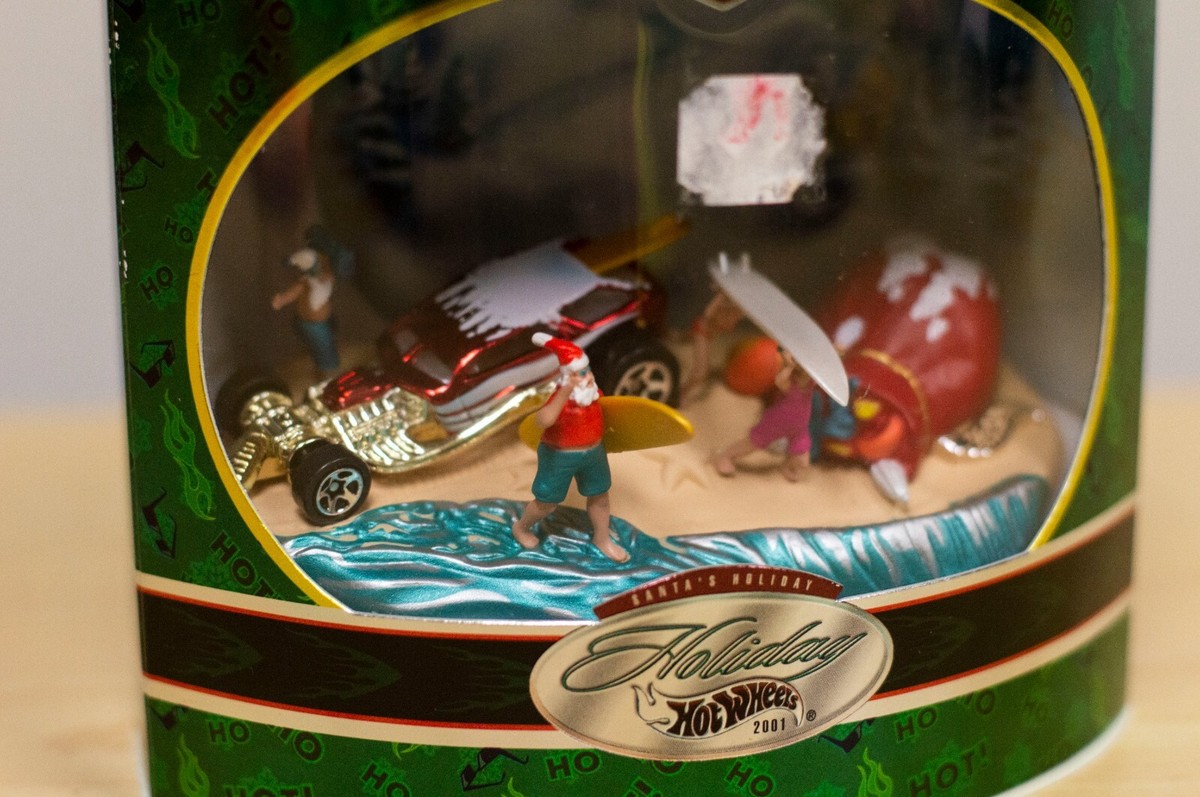 Hotwheels holiday 2001年クリスマス仕様 Holiday Hot Wheels 2001 Slightly Modified Santa Claus Car 1