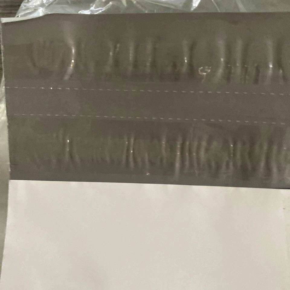 500 Non Padded Poly Mailers 10 X 15 2.5 Mil Bunzl BB5   New In Box - Image 2 of 4